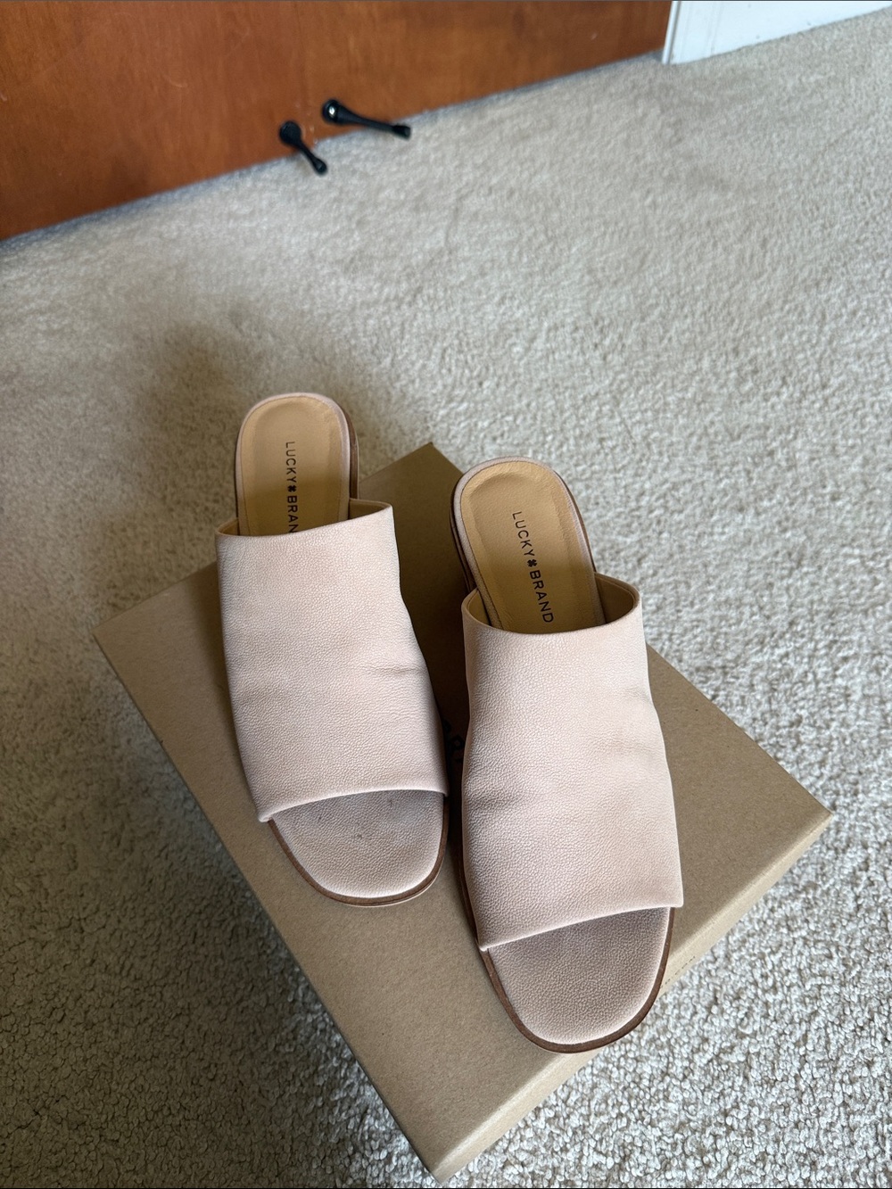 Lucky Brand Lutena Women’s Blush Slide Sandals